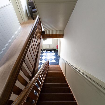 Het Bruegelhof Villa Peer Bagian luar foto